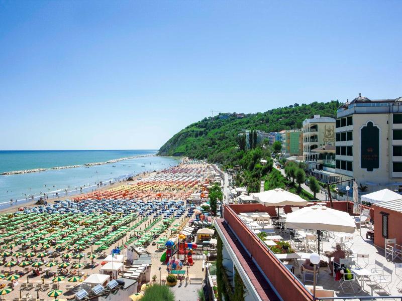 Hotel Giovanna Regina image