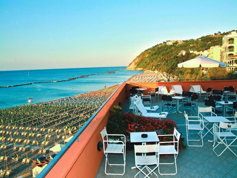 Hotel Giovanna Regina image
