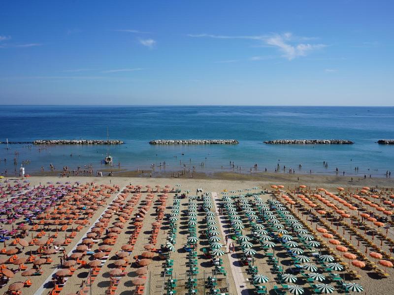 Hotel Giovanna Regina image