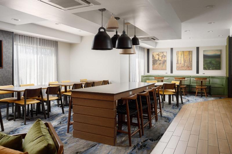 Fairfield Inn Memphis Southaven By Marriott image