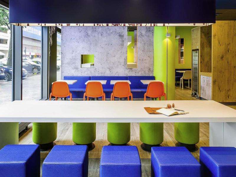 Ibis Budget Marne-la-Vallée Noisy-le-Grand image