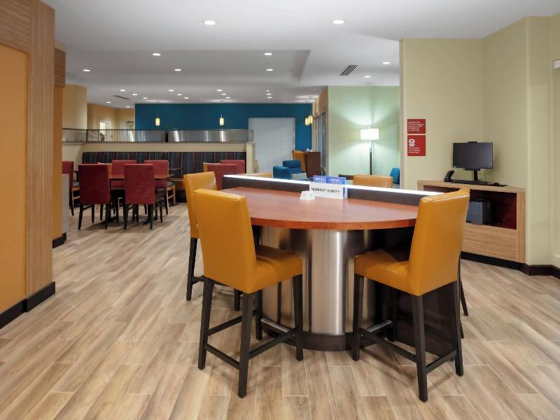 Towneplace Suites By Marriott Gainesville image