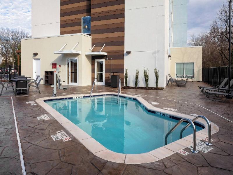 Towneplace Suites By Marriott Gainesville image