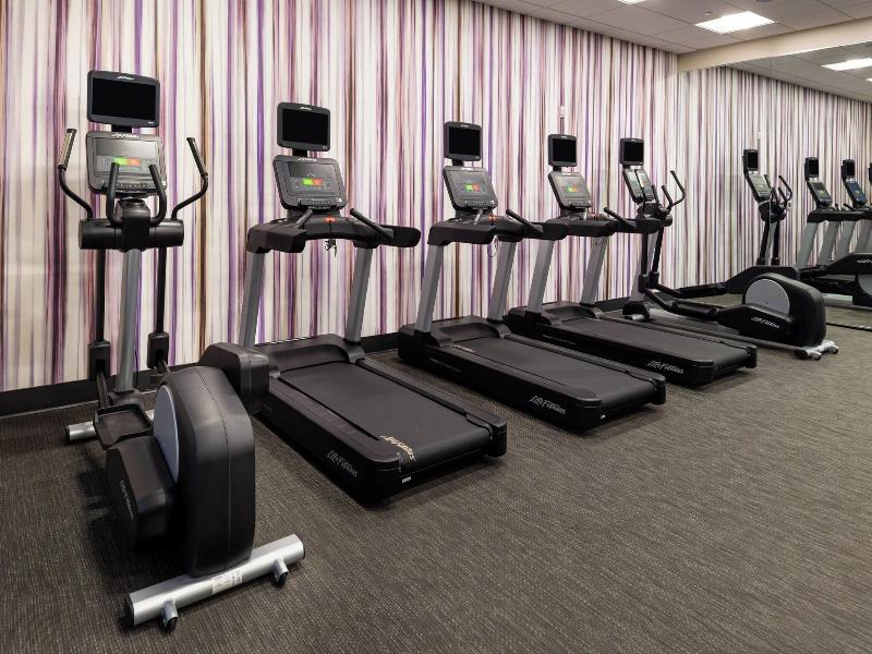 Courtyard By Marriott Charlotte Northlake image