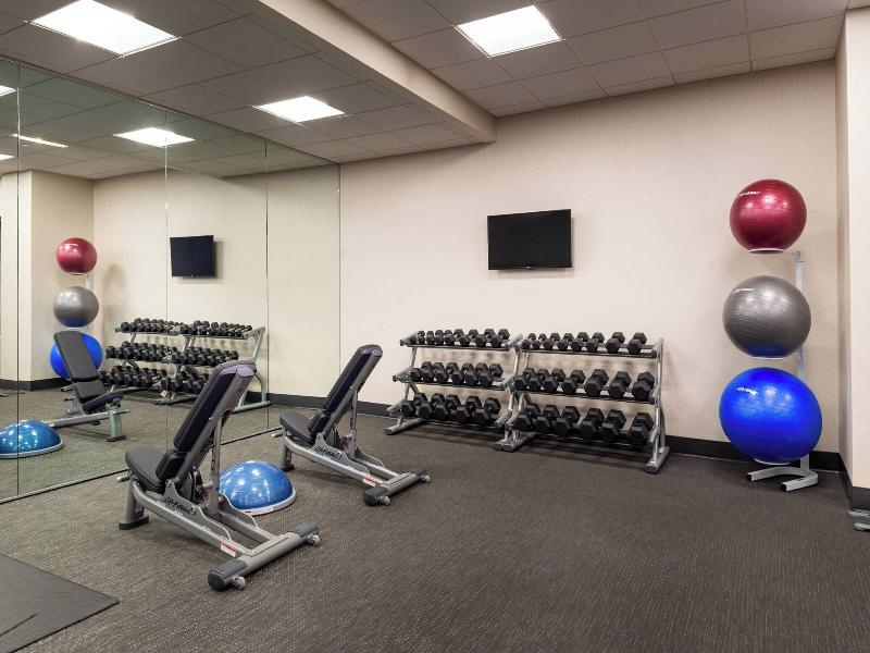 Courtyard By Marriott Charlotte Northlake image