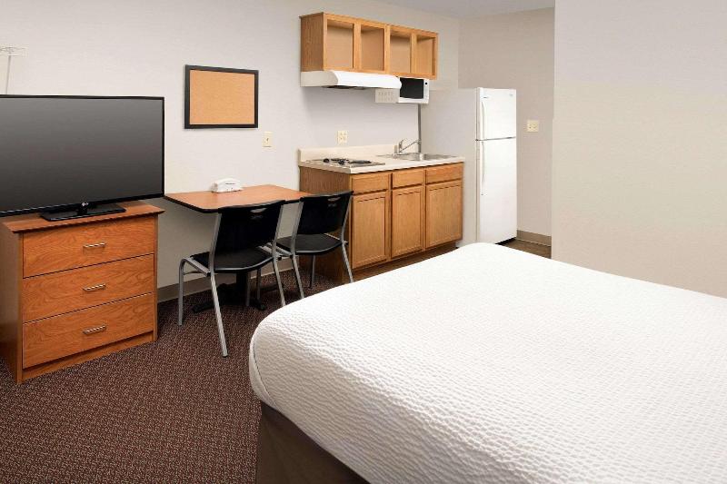 WoodSpring Suites Augusta Fort Eisenhower — photo 26