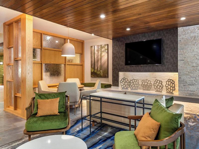 Fairfield Inn & Suites by Marriott Helen image