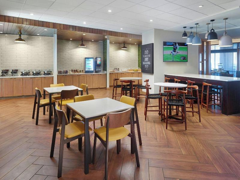 Fairfield Inn & Suites by Marriott Helen image