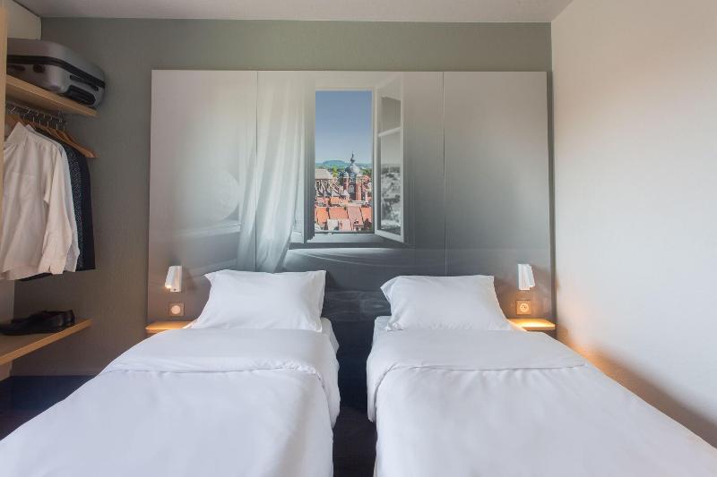 B&B HOTEL Douai Parc Des Expos Cuincy image
