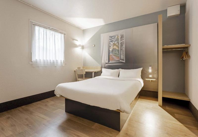 B&B HOTEL Douai Parc Des Expos Cuincy image