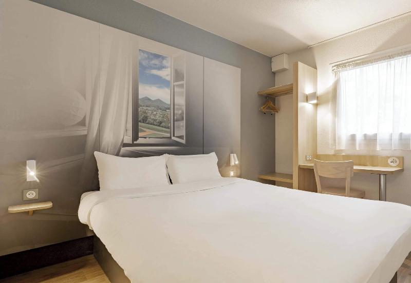 B&B HOTEL Douai Parc Des Expos Cuincy image