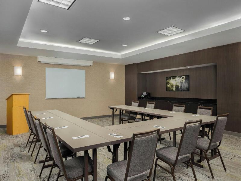 Courtyard By Marriott Houston West University image