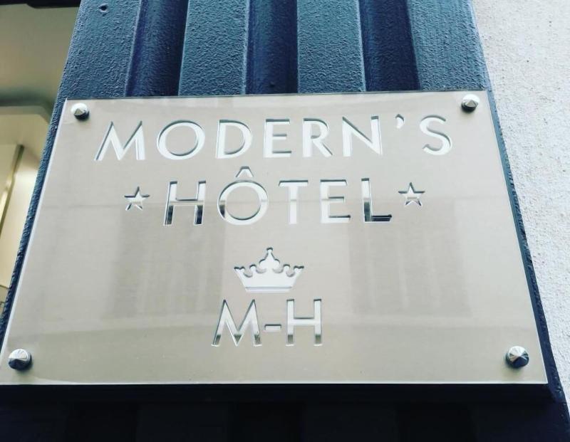 Modern's Hotel image