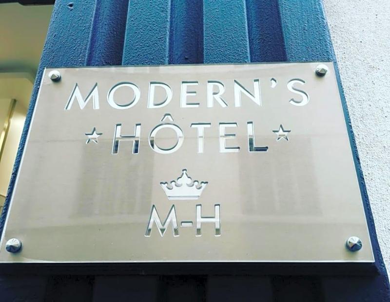 Modern's Hotel image