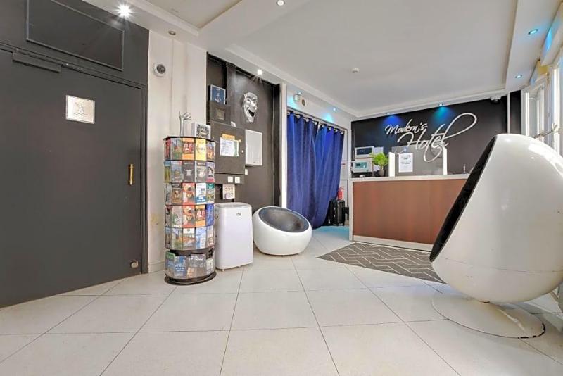 Modern's Hotel image