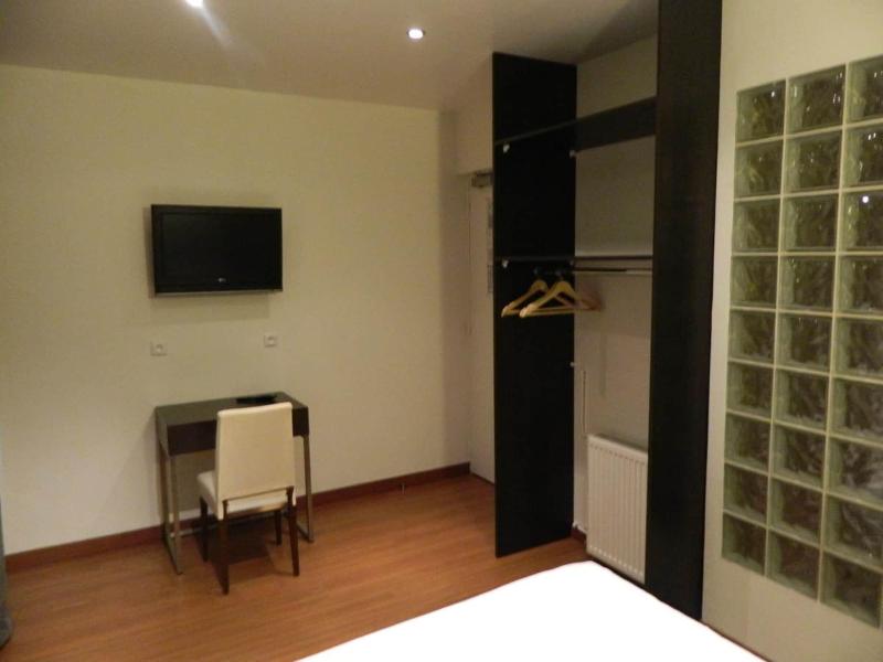 Modern's Hotel image