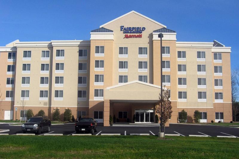 Fairfield Inn & Suites by Marriott Carlisle image