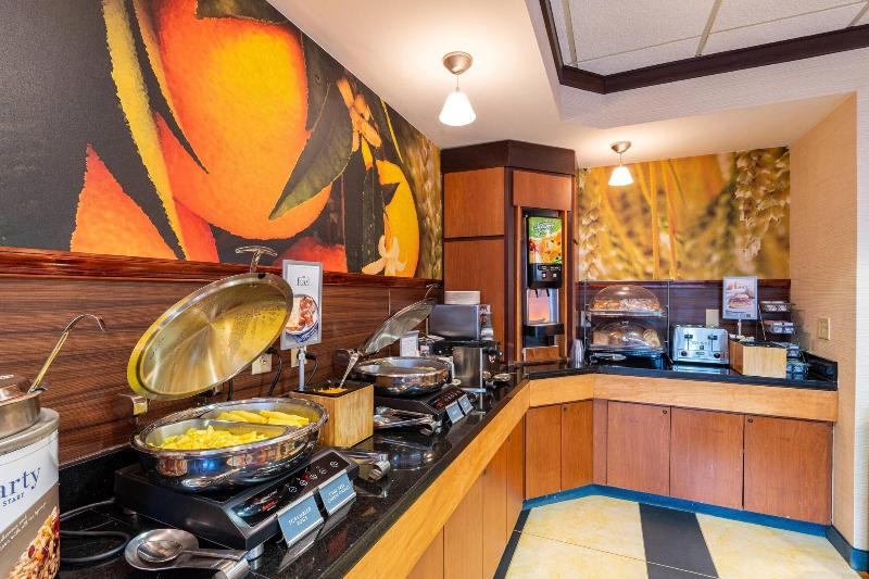 Fairfield Inn & Suites by Marriott Carlisle image