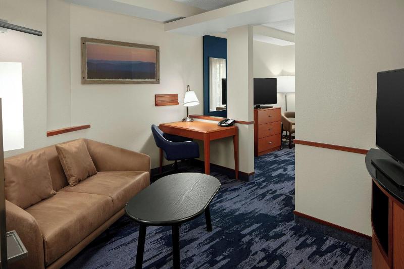 Fairfield Inn & Suites by Marriott Carlisle image
