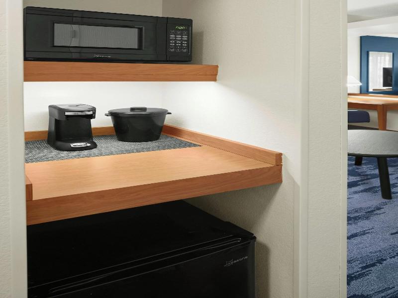 Fairfield Inn & Suites by Marriott Carlisle image