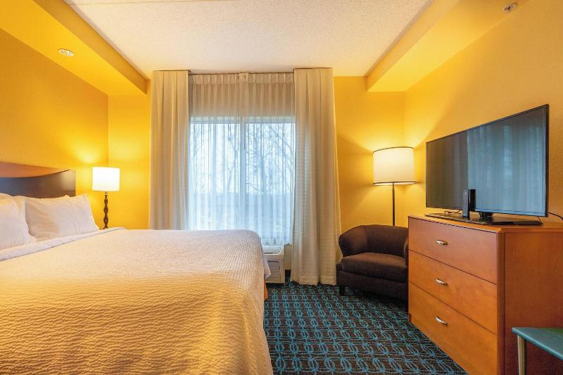 Fairfield Inn & Suites by Marriott Carlisle image