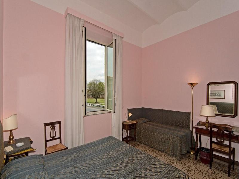 Hotel Rex image