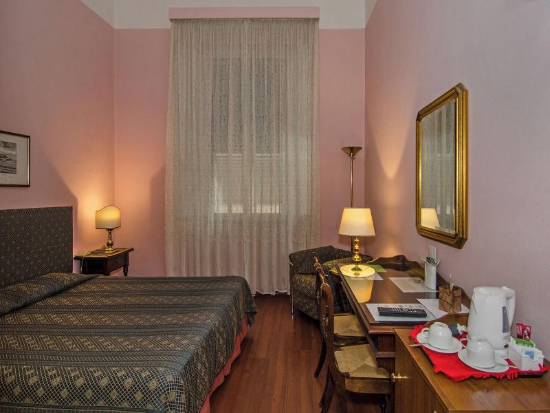 Hotel Rex image