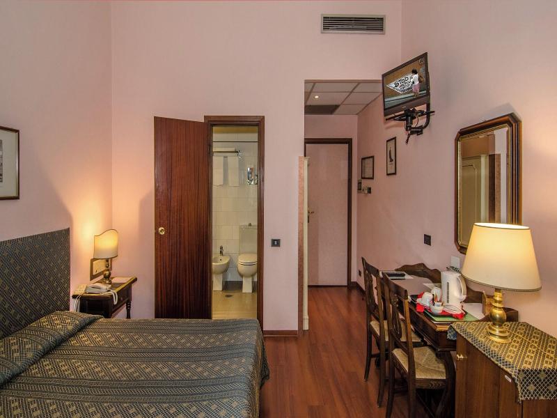 Hotel Rex image