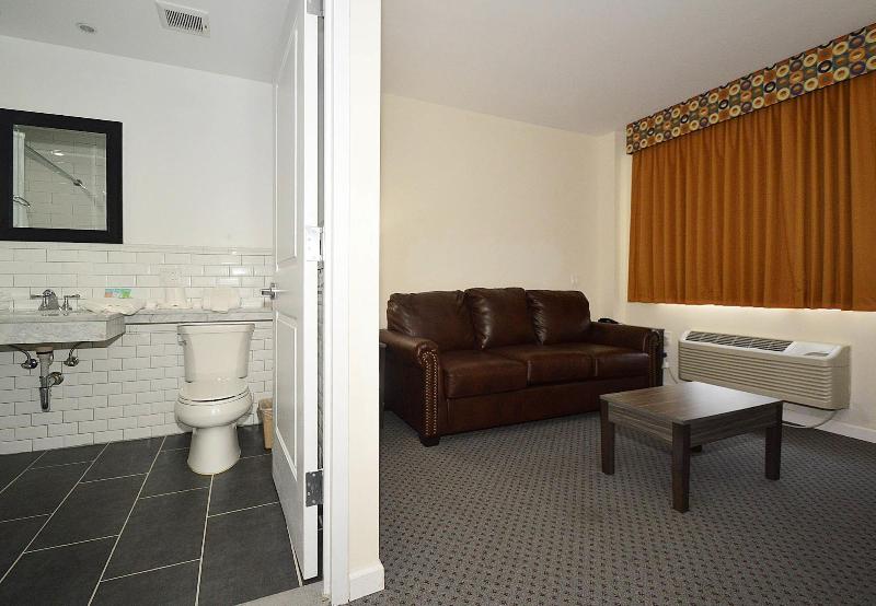 Bogart Hotel image