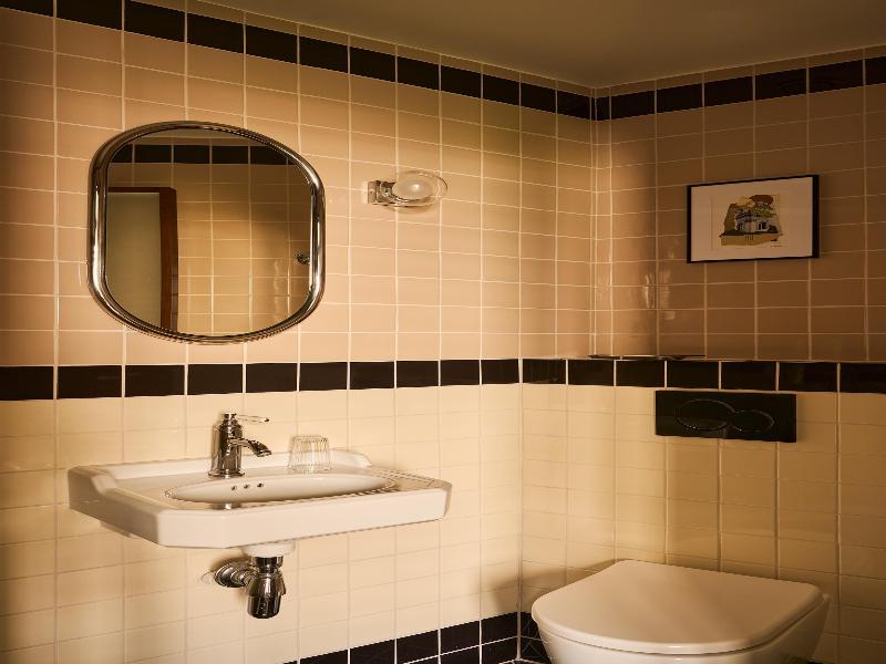 Hotel Arian image