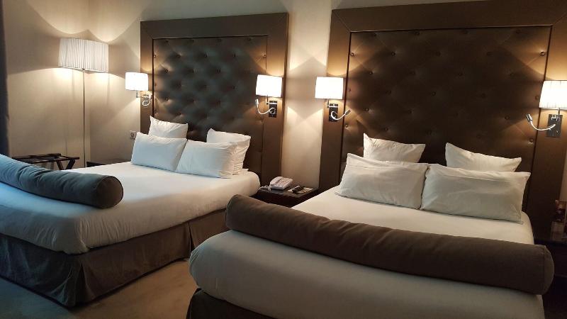 Hôtel Saint Cyr Etoile image