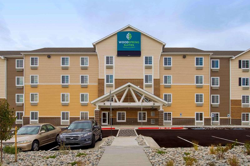 Woodspring Suites Colorado Springs image