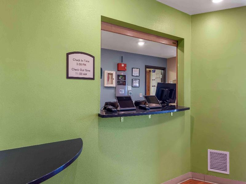 Woodspring Suites Colorado Springs image