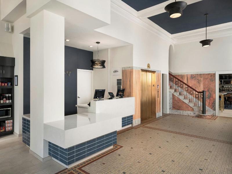 Courtyard by Marriott St. Petersburg Downtown image
