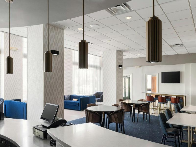 Courtyard by Marriott St. Petersburg Downtown image
