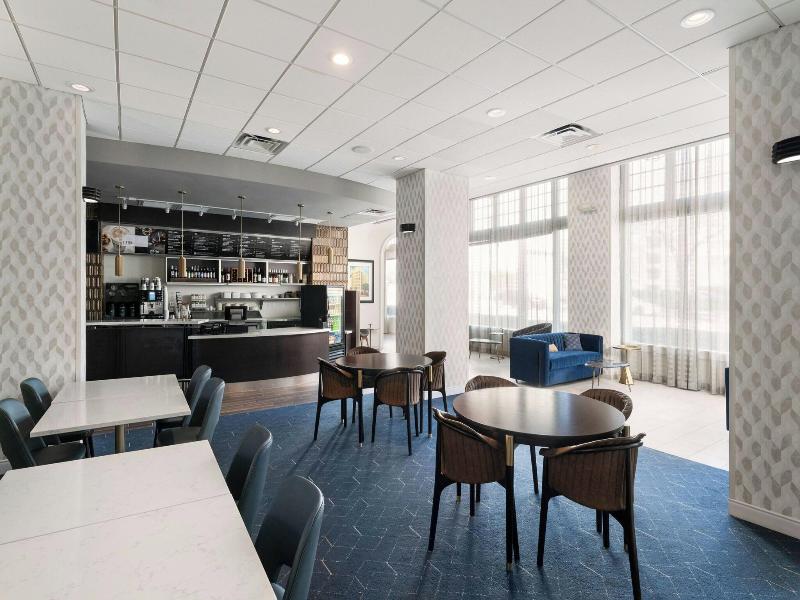 Courtyard by Marriott St. Petersburg Downtown image