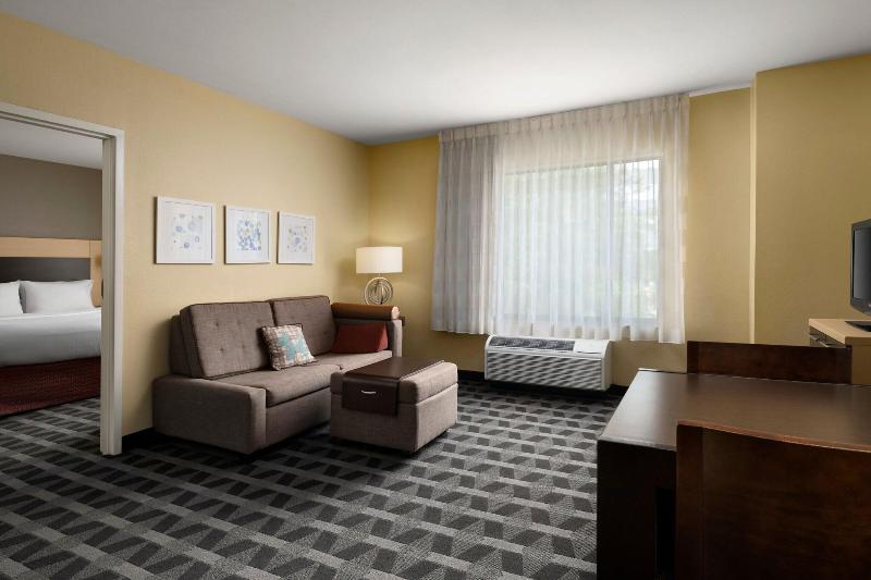 Towneplace Suites By Marriott Ann Arbor image