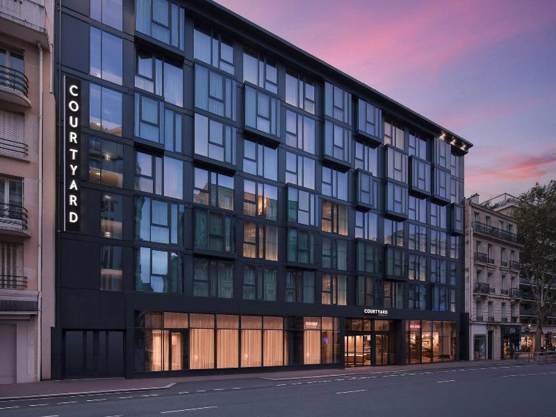 Courtyard By Marriott Paris Porte De Versailles image