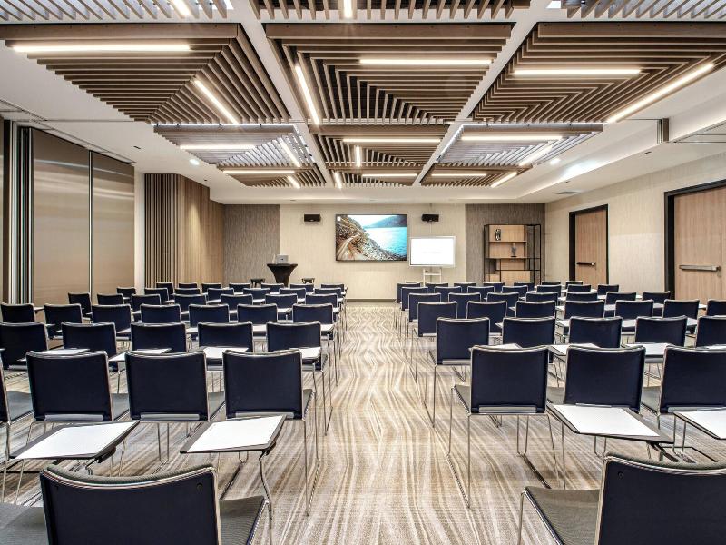 Courtyard By Marriott Paris Porte De Versailles image