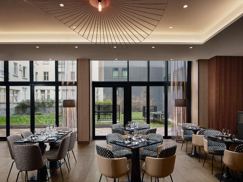 Courtyard By Marriott Paris Porte De Versailles image