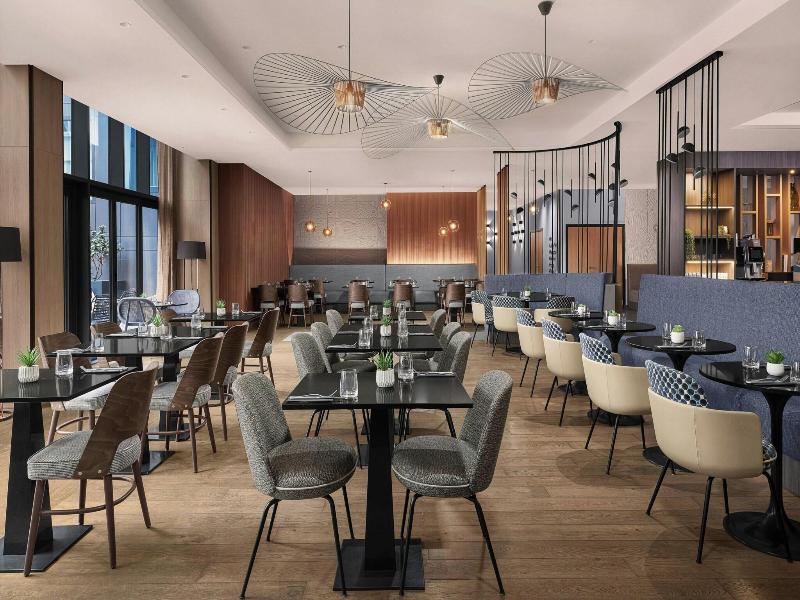 Courtyard By Marriott Paris Porte De Versailles image