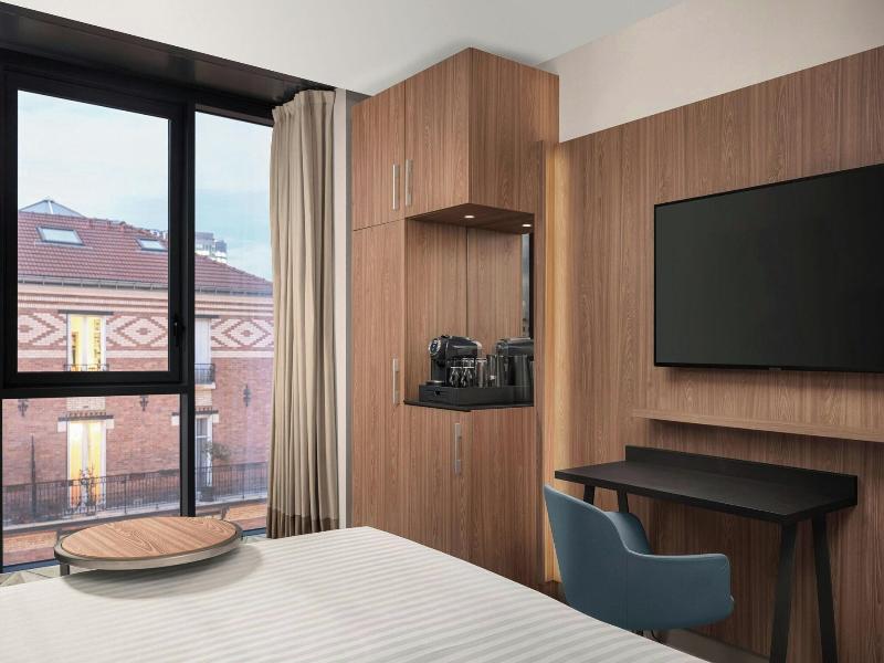 Courtyard By Marriott Paris Porte De Versailles image