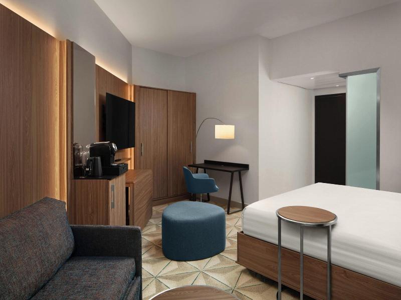 Courtyard By Marriott Paris Porte De Versailles image