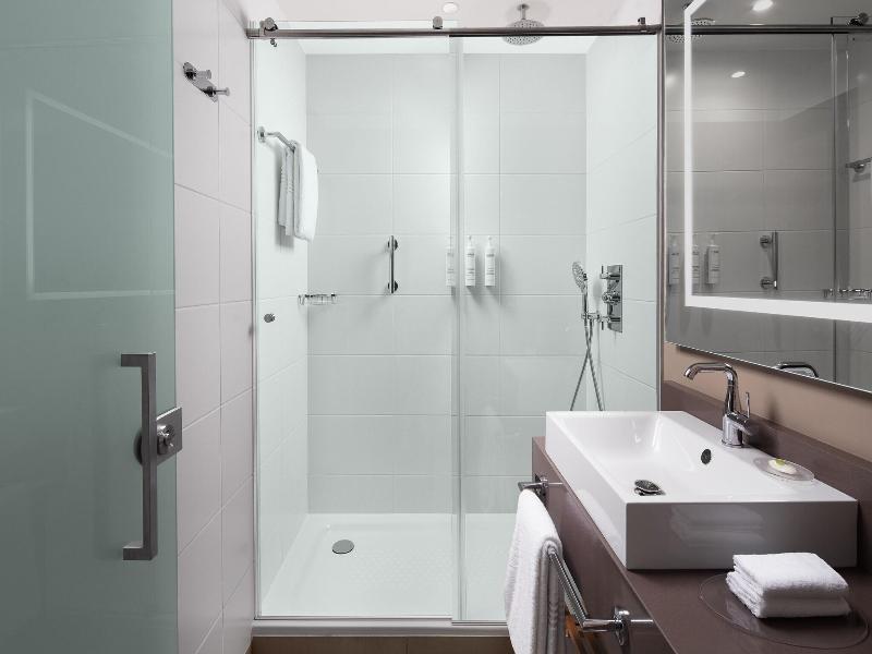 Courtyard By Marriott Paris Porte De Versailles image