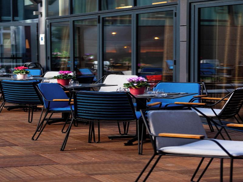 Courtyard By Marriott Paris Porte De Versailles image