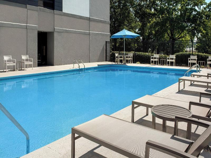 Springhill Suites By Marriott Atlanta Perimeter Ce image