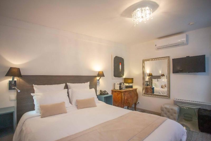 Hôtel Au Charme Rabelaisien image