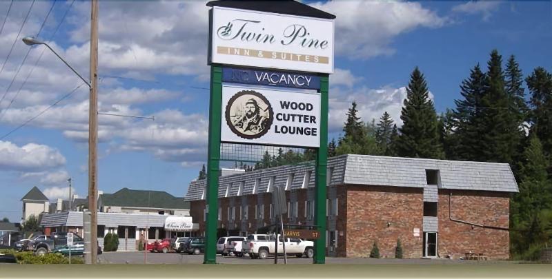 Twin Pine Inn & Suites image