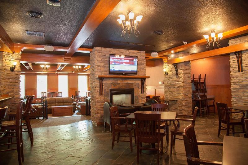 Twin Pine Inn & Suites image