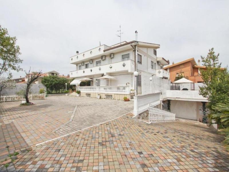 La Maison Delle Terme image